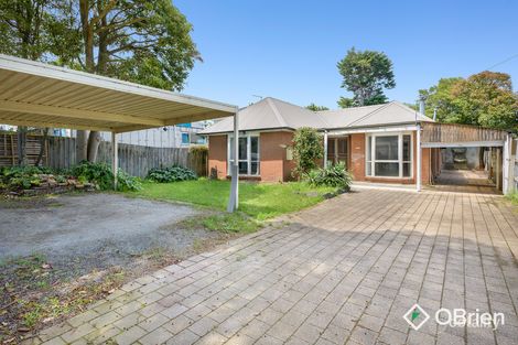 Property photo of 51 Woodlands Grove Frankston VIC 3199