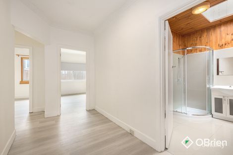 Property photo of 51 Woodlands Grove Frankston VIC 3199