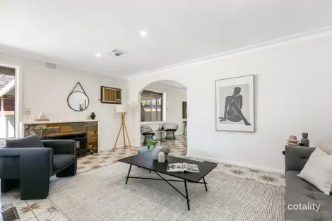 Property photo of 83 Hughes Parade Reservoir VIC 3073