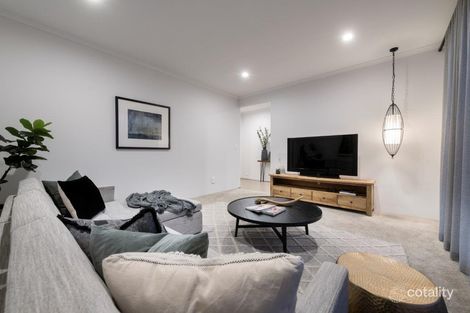 Property photo of 10 Rubra Way Jindalee WA 6036