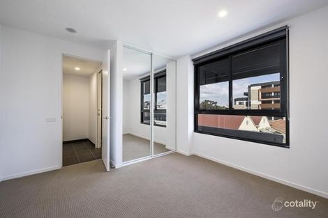 Property photo of 212/324 Pascoe Vale Road Essendon VIC 3040