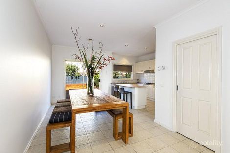 Property photo of 2/22 Old Plenty Road South Morang VIC 3752