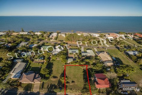 33 Bishop Rd, Beachmere, QLD 4510