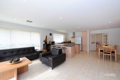 Property photo of 2 Hughes Court Craigburn Farm SA 5051