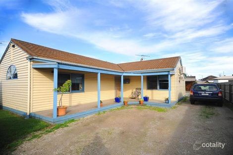 32 Portarlington Rd, Newcomb, VIC 3219