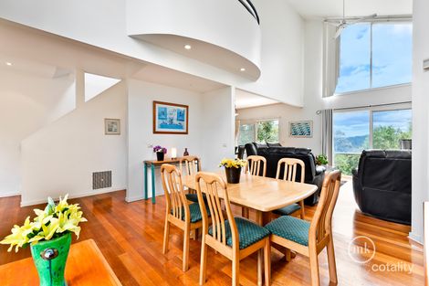 Property photo of 14 Crowe Court Eltham VIC 3095