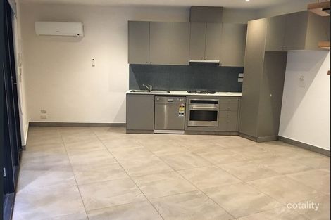 1/1 Pumpkin Lane, St Kilda, VIC 3182