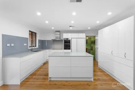 Property photo of 17 James Cook Drive Kings Langley NSW 2147