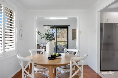 Property photo of 19 Palmer Avenue Kanahooka NSW 2530