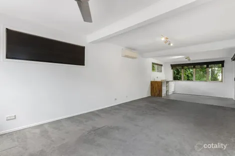 Property photo of 26 Kingfisher Parade Toogoom QLD 4655