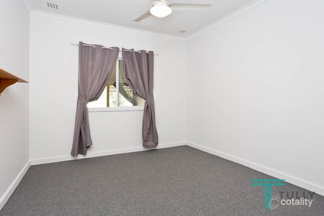 Property photo of 16 Medina Avenue Medina WA 6167