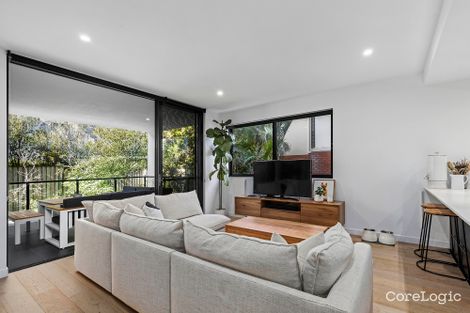 Property photo of 205/24 Norman Crescent Norman Park QLD 4170