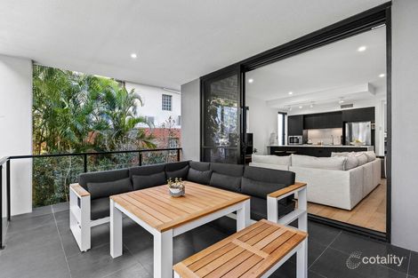 Property photo of 205/24 Norman Crescent Norman Park QLD 4170