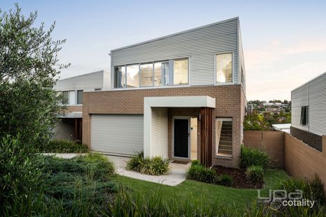 39 Valley Park Bvd, Westmeadows, VIC 3049