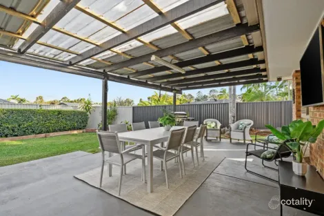 Property photo of 65 Hickey Way Carrara QLD 4211