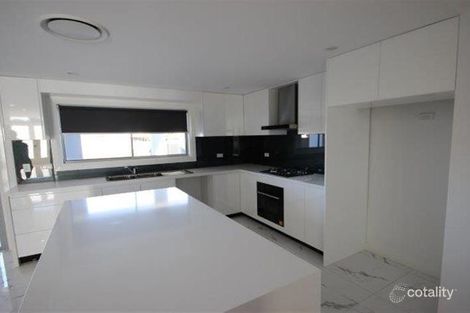 Property photo of 100 Webster Road Lurnea NSW 2170