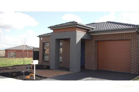 124 Kinglake Dr, Manor Lakes, VIC 3024