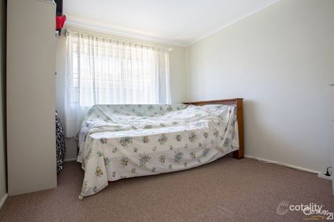 Property photo of 40 Shakespeare Street Wetherill Park NSW 2164