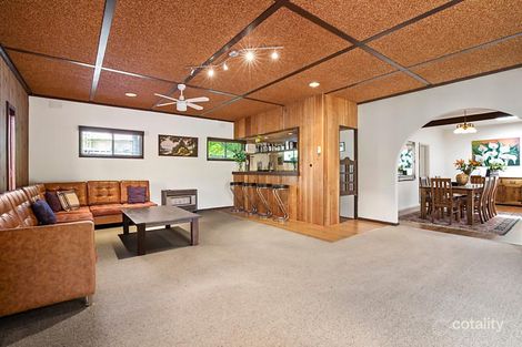 Property photo of 16 Widdop Crescent Hampton East VIC 3188