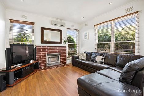 Property photo of 16 Widdop Crescent Hampton East VIC 3188