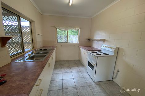 Property photo of 2/21 Farmer Street Edmonton QLD 4869