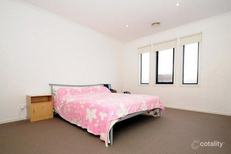 Property photo of 3 Botanic Drive Clayton South VIC 3169