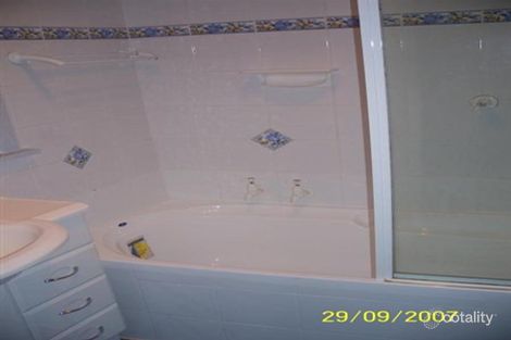 Property photo of 1/30 Nicholson Street Essendon VIC 3040
