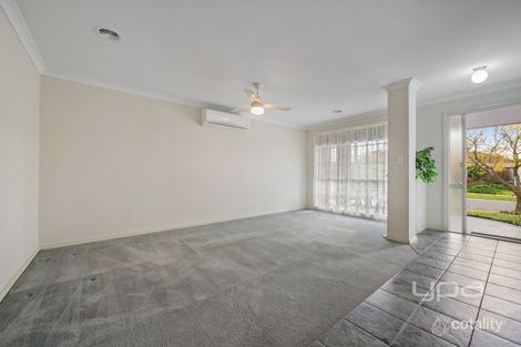 Property photo of 29 Jacaranda Place Craigieburn VIC 3064