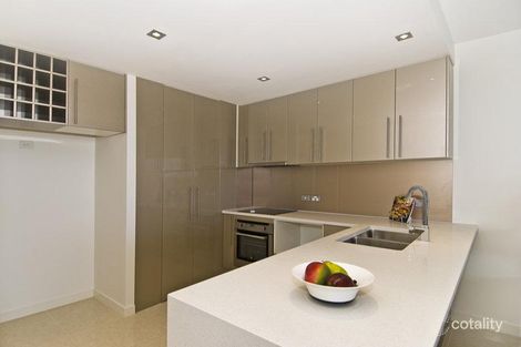 Property photo of 21/3046 Quay South Drive Carrara QLD 4211