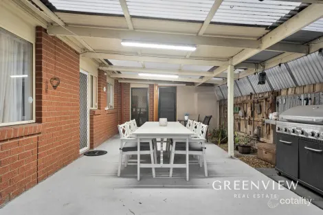 Property photo of 63 Fairhaven Boulevard Cranbourne West VIC 3977