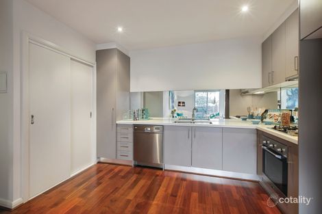 Property photo of 1/237 Hampton Street Hampton VIC 3188