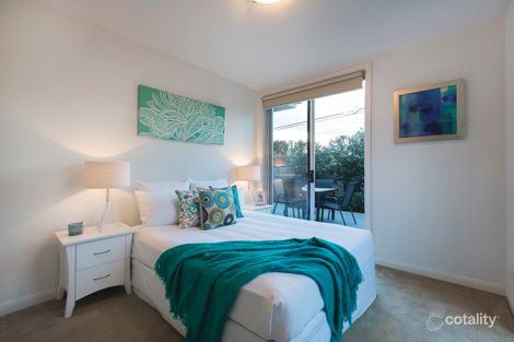 Property photo of 1/237 Hampton Street Hampton VIC 3188