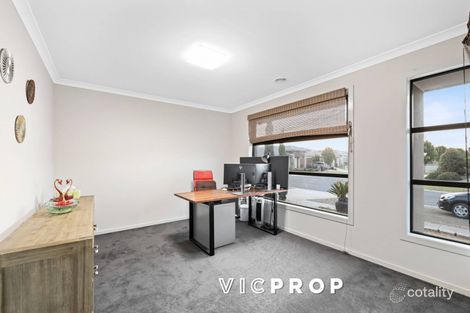 Property photo of 26 Exhibition Street Point Cook VIC 3030