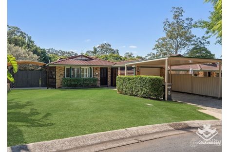 Property photo of 20 Beaufront Place Forest Lake QLD 4078