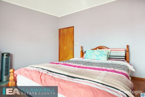 Property photo of 52 Bradman Avenue Warilla NSW 2528