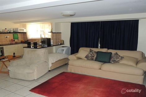 Property photo of 23 Windsor Place Molendinar QLD 4214