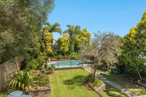 Property photo of 86 Adam Street Wynnum QLD 4178