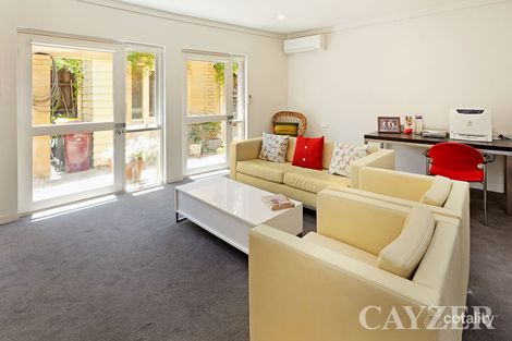 Property photo of 3 Queen Street South Melbourne VIC 3205