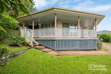 Property photo of 9 Phoenix Court Eatons Hill QLD 4037