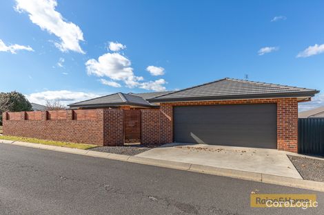 Property photo of 13 The Heights Hillvue NSW 2340
