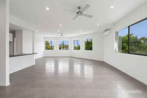 1/28-30 Karome St, Pacific Paradise, QLD 4564