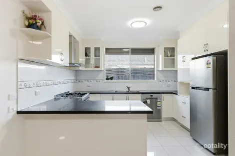 Property photo of 17 Nirringa Drive Hampton Park VIC 3976