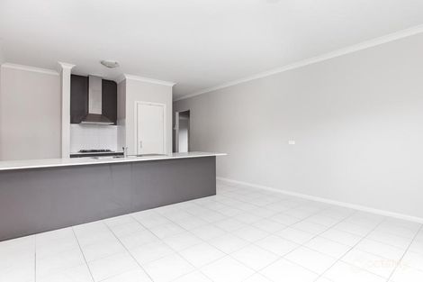 Property photo of 26 Brimstone Drive Tarneit VIC 3029