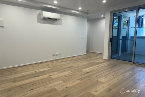 Property photo of 207/358 Hampton Street Hampton VIC 3188