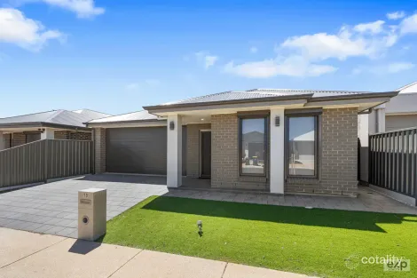 10 FUCHSIA ST, ANDREWS FARM, SA 5114