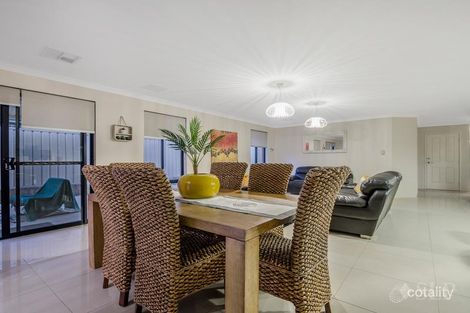 Property photo of 14 Loretta Fairway Carramar WA 6031