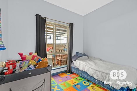 Property photo of 3 Mawson Court Leschenault WA 6233