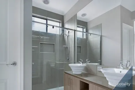 Property photo of 4 Wirruna Street Werribee VIC 3030