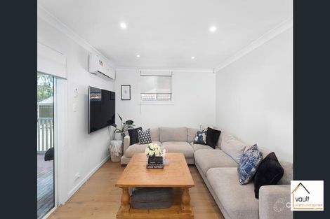 Property photo of 33 Surrey Avenue Georges Hall NSW 2198