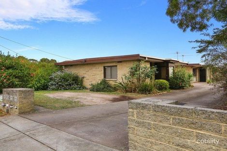 1/18 Beatty Pde, Mornington, VIC 3931
